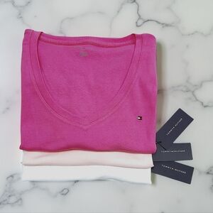 NWT Pack of 3 V-Neck Short Sleeve Tops